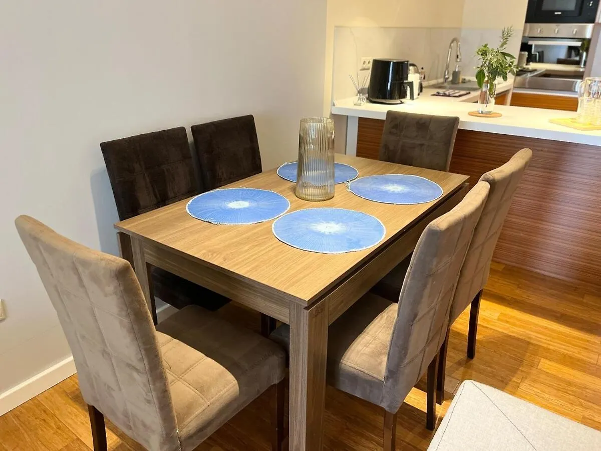 The Heart Of Baku Apartment