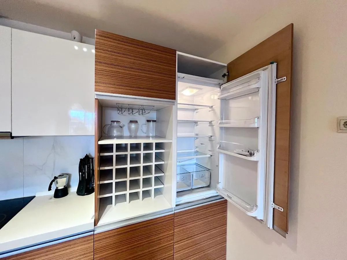 The Heart Of Baku Apartment